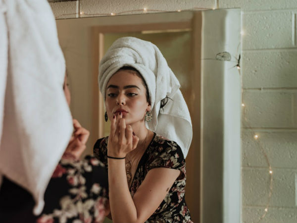 மறைமுகமாக...