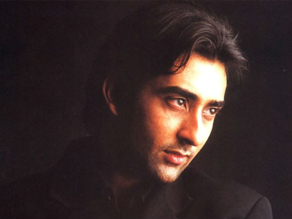 ராகுல் கண்ணா 46