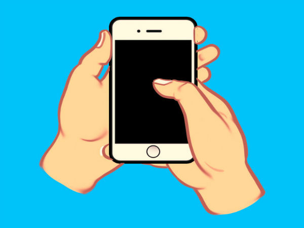 ஒரு கையில் பிடித்துக் கொண்டு மறு கை பெருவிரலால் ஆப்ரேட் செய்தல் 