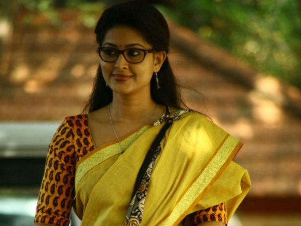 சுஹாஷினி ராஜாராம்!