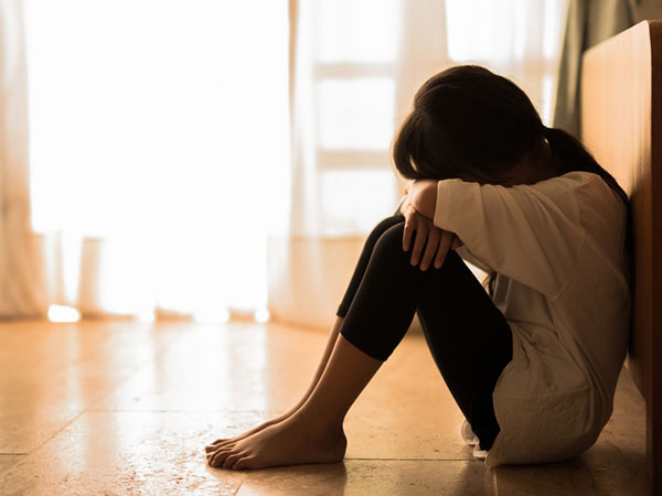 மனரீதியாக காயப்படுத்துவது