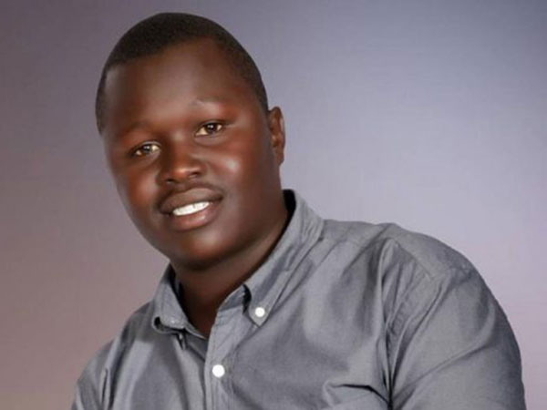 யார் அவர்?