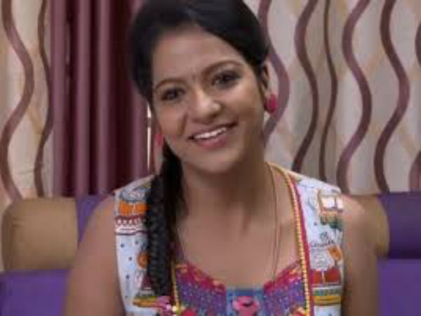 நிகழ்ச்சித் தொகுப்பாளர்