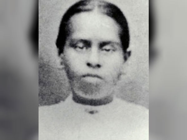 உன்னிப்பாக…