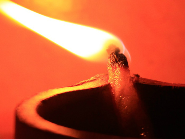 நெய் தீபம்