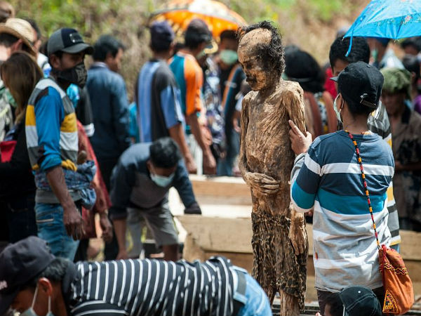 இரண்டு கிராமங்கள்