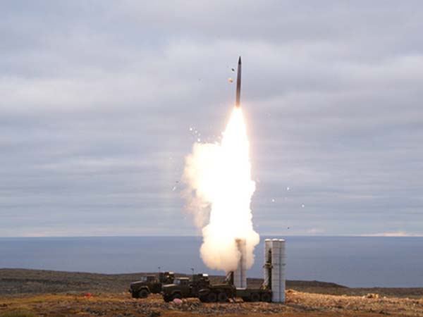 வி-8 போர் ஏவுகணை