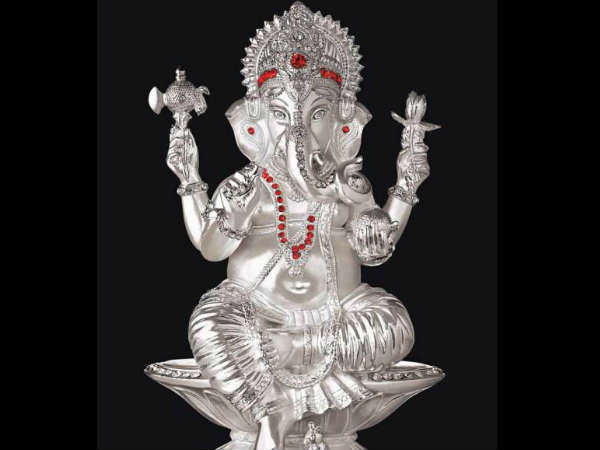 வெள்ளி சிலைகள்