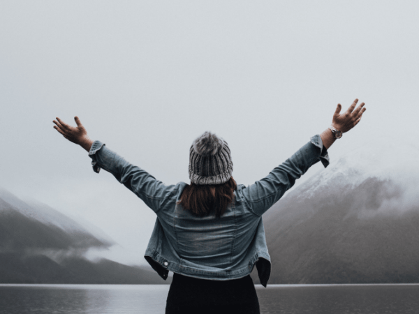 வாழ்வின் மீதியை தொலைத்து விடாதீர்கள்