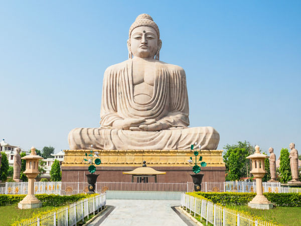 யசோதரா பிக்குனியாக மாறினார்