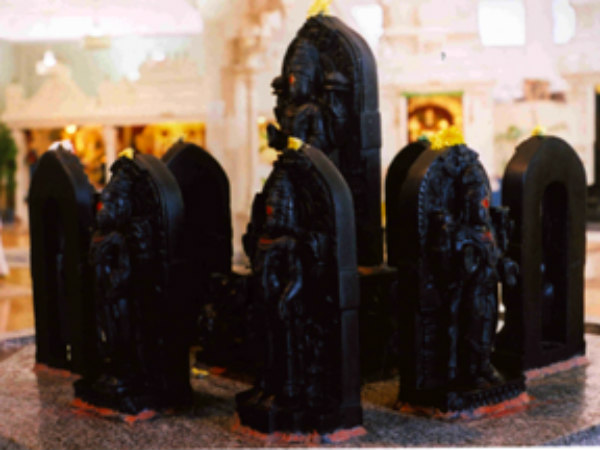 நவகிரகதோஷம் நீங்கும்