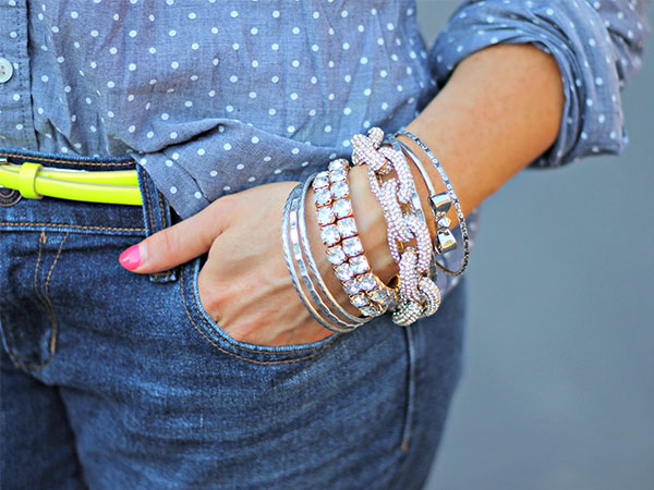 பிளாஸ்டிக் வளையல்கள்