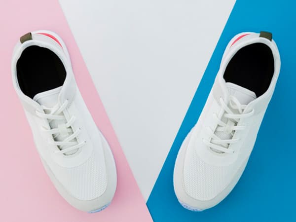 ஸ்னீக்கர் ஷூக்கள்