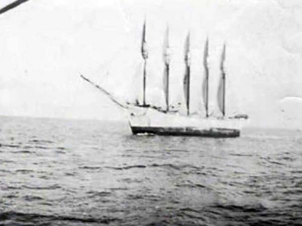 இந்தியாவை விட்டு வெளியேறுதல்