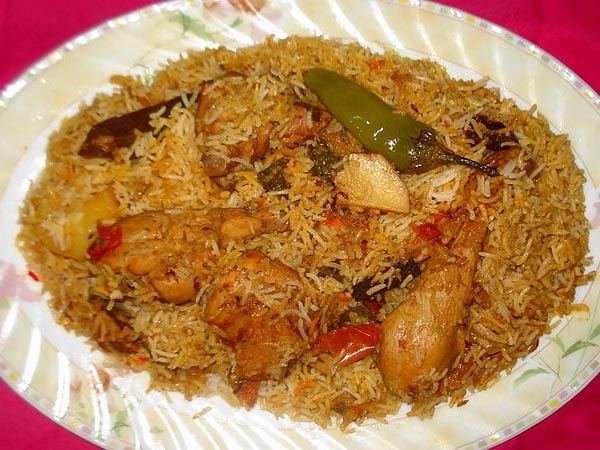 பொருட்கள் மற்றும் ஊட்டச்சத்து அளவுகள்