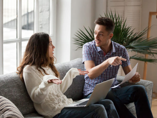 தொடர்பு கொள்ளுதல் 