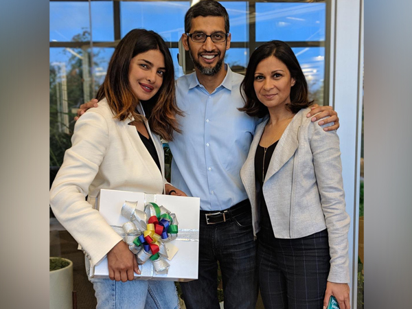 புகழாரம்