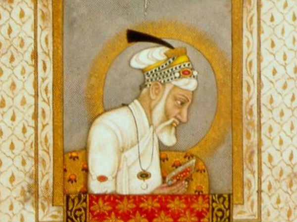  கண்டிப்பான மத நடைமுறைகள்