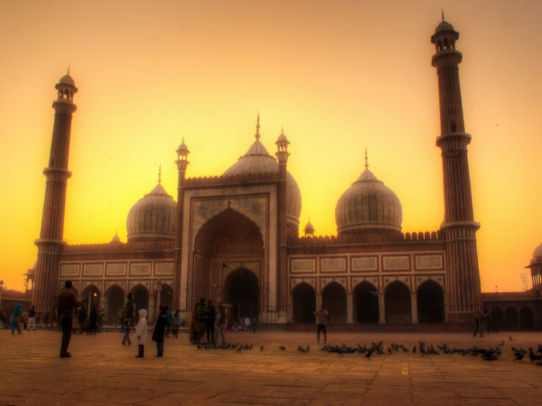 அதிக எண்ணிக்கையிலான மசூதிகள்