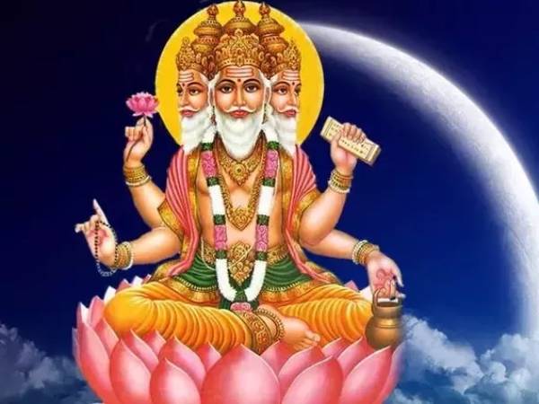 பிரம்மன் செய்யும் பூஜை