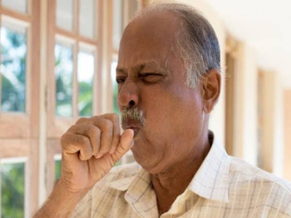 நுரையீரல் காசநோய் யாரை அதிகம் பாதிக்கலாம்?