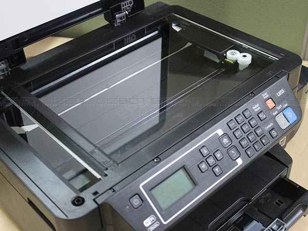 அலுவலகப் பொருட்கள்