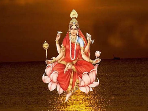 சித்திதாத்ரி தேவிக்கான பூஜை மந்திரம்