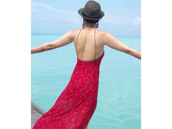 மேக்கப் மற்றும் ஆபரணங்கள்