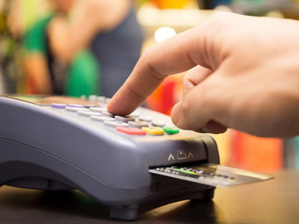 தொடுதல் இல்லா பரிவர்த்தனைகள்