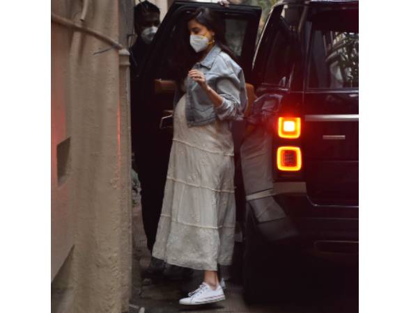 சிக்கன்கரி உடை