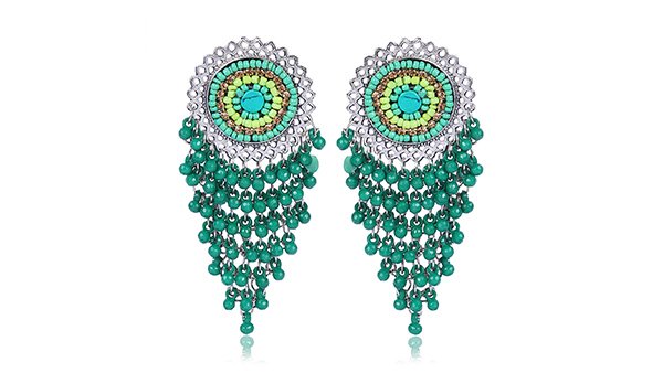 பெவி முத்துக்களால் ஆன வெள்ளி பச்சை நிற எம்பிராய்டரி போஹோ ஆப்கானி காதணிகள்