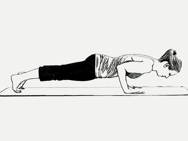 3. சதுரங்க தந்தாசனா