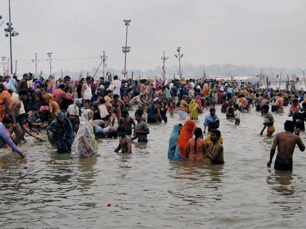 புனித நீர்