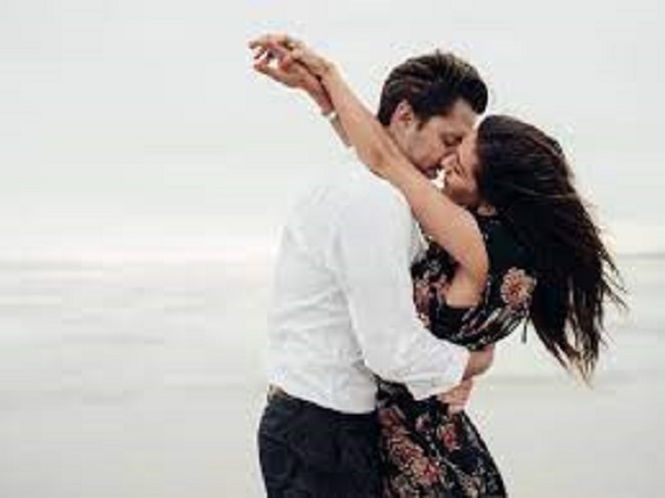 ஸ்ட்ரட்(நடை)