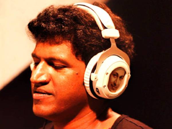 ஆறு வயதில் முதல் பாடல்