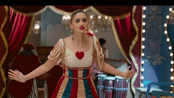 MakeMyTrip Presents #JoHogaWowHoga Booking Plans 