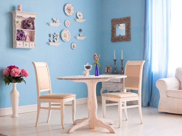 2. மடித்து வைக்கக்கூடிய ஃபா்னிச்சா் பொருள்களைப் பயன்படுத்துதல்