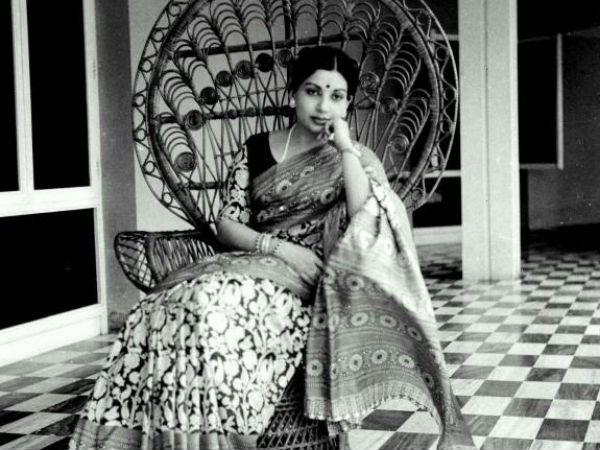 அரசியல் நுழைவு