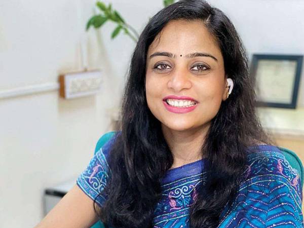 7. ஆதித்தி குப்தா - மென்ஸ்ட்ருபேடியா இணை நிறுவுனா் (Co-founder of Menstrupedia)