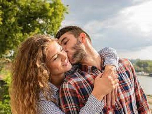 சுயமரியாதையை அதிகரிக்கிறது