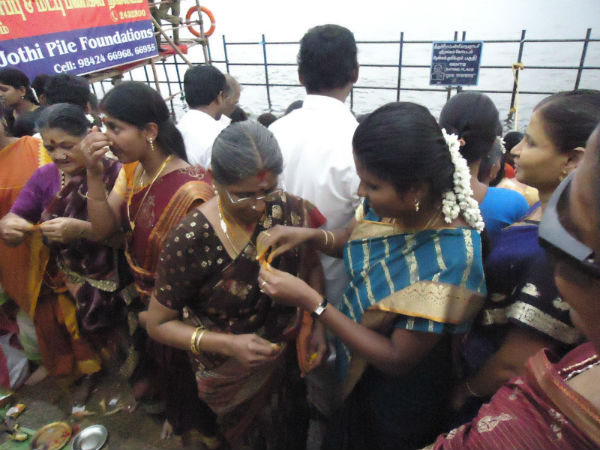 தாலி கயிறு மாற்றும் சடங்கு