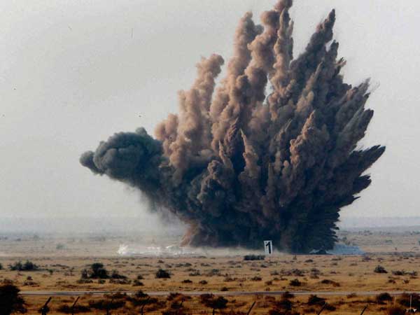 யார் தலைமையில் நடத்தப்பட்டது?