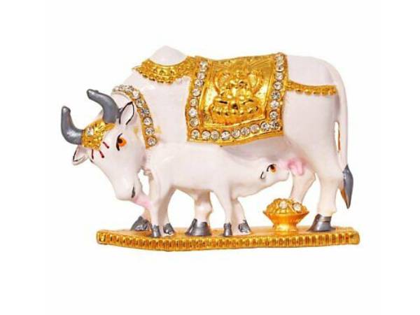 பசு அல்லது கன்று சிலை 