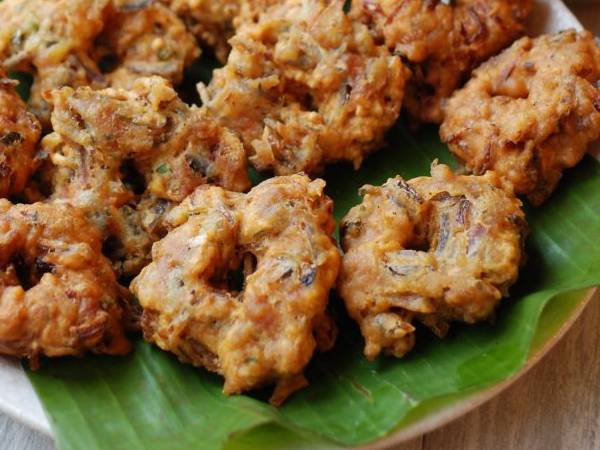 Onion Vada Recipe In Tamil