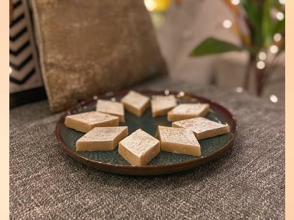 Diwali Special Peanut Katli Recipe In Tamil