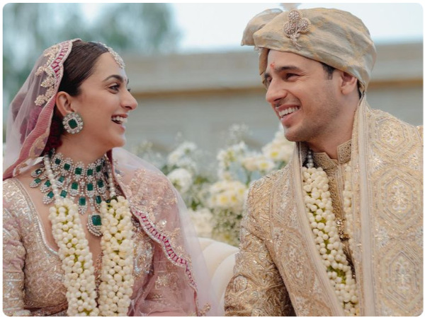 கியாராவின் லெஹெங்கா