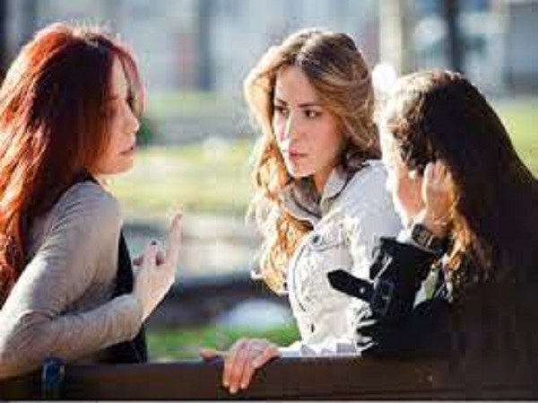 வேலையில் உதவுபவர்கள்