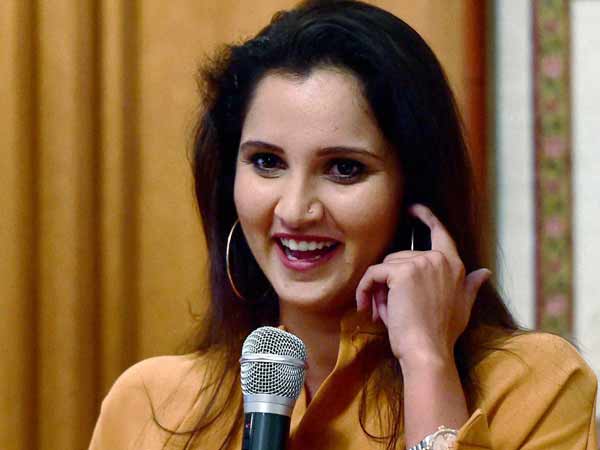 சானியா மிர்சாவின் பிறப்பு மற்றும் ஆரம்ப வாழ்க்கை 