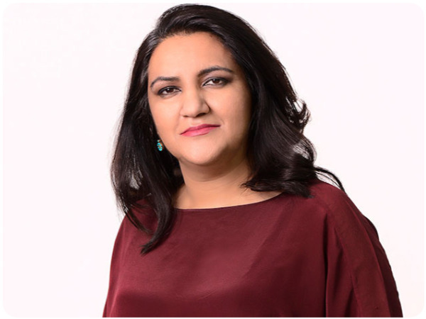 9. ராதிகா காய் அகா்வால் - Shopclues.com இணை நிறுவுனா் மற்றும் தலைமை விற்பனை அதிகாாி (CMO)