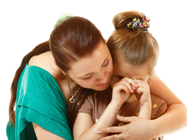 How Do You Deal With A Crying Child In Public In Tamil 